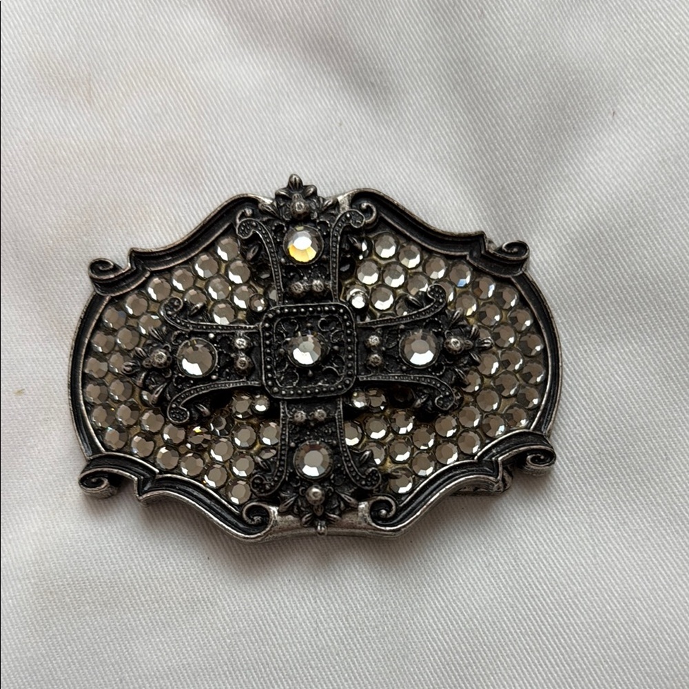 Elegant Silver Women's Belt Buckle